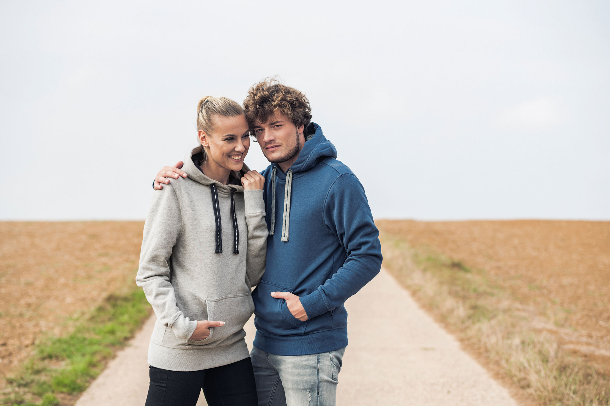 Unisex Sweat Hoodie 900