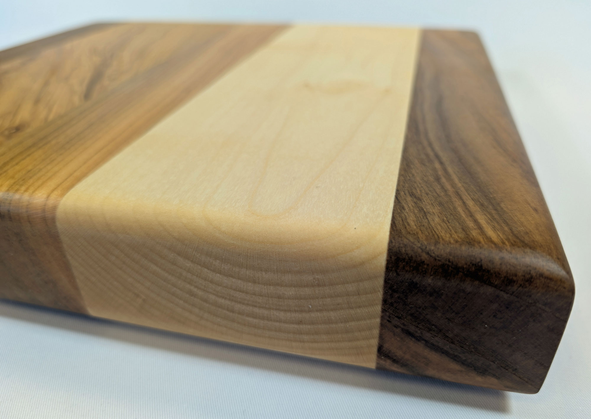Schneidebrett Ahorn - Kirsche 340 x 300 x 45 mm