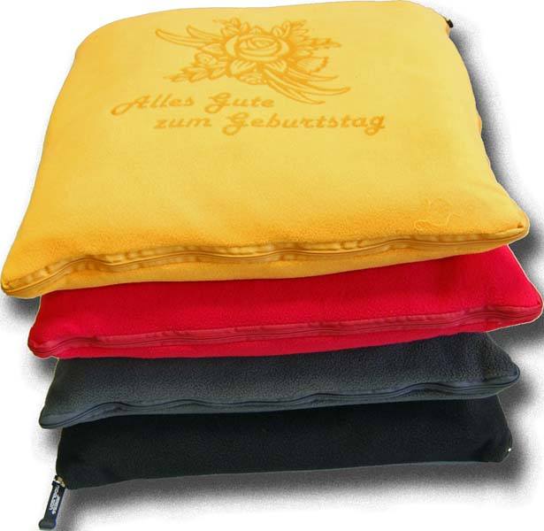Flauschige Fleecedecke mit Laser-Branding JN900