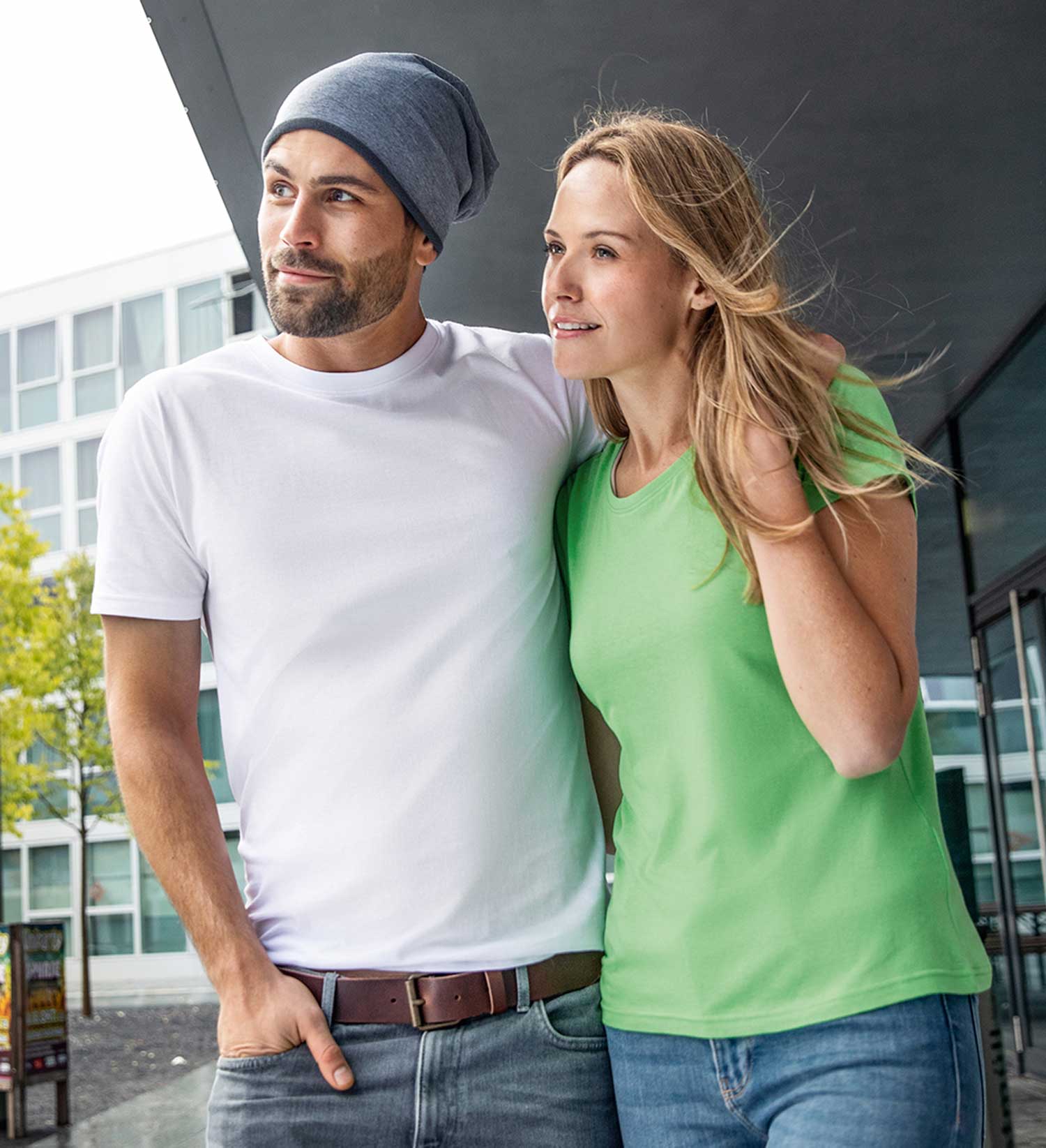 Fleece-Beanie ohne Umschlag und individueller Textstickerei MB7131