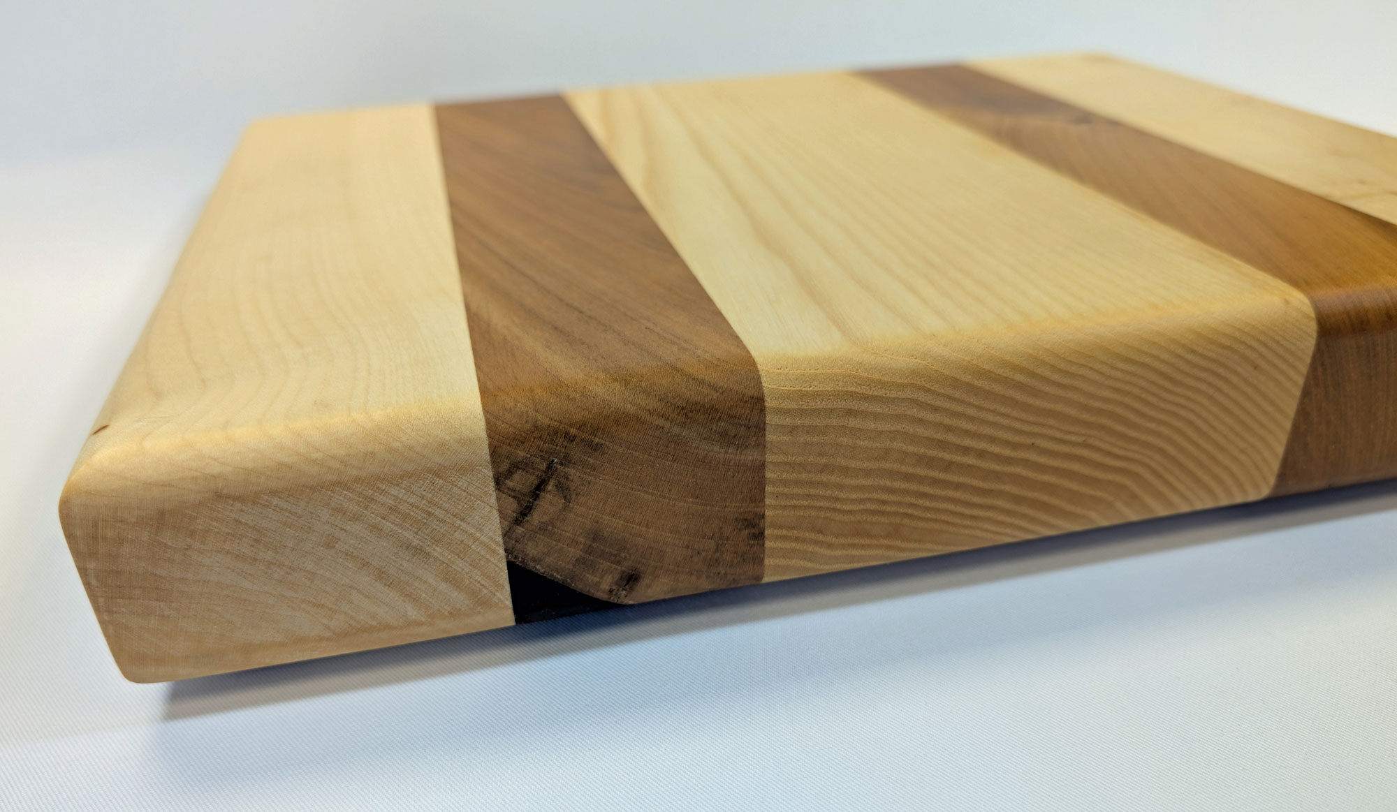 Schneidebrett Ahorn - Esche - Kirsche 350 x 270 x 50 mm
