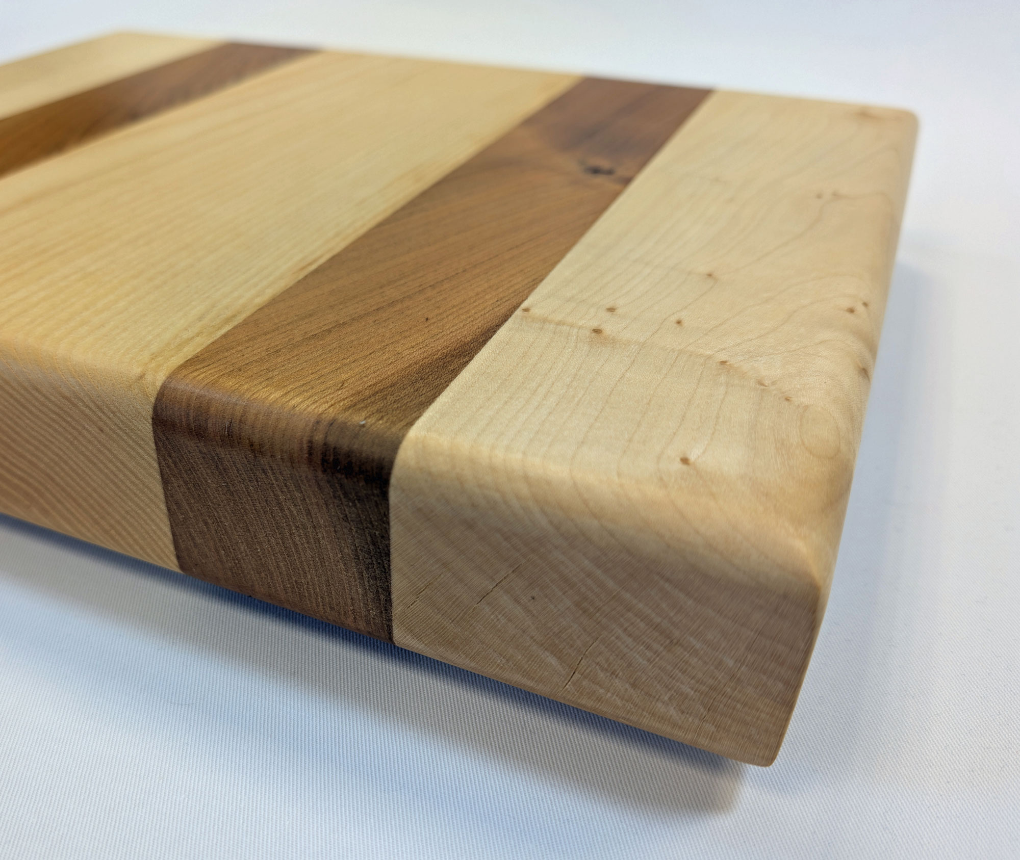 Schneidebrett Ahorn - Esche - Kirsche 350 x 270 x 50 mm