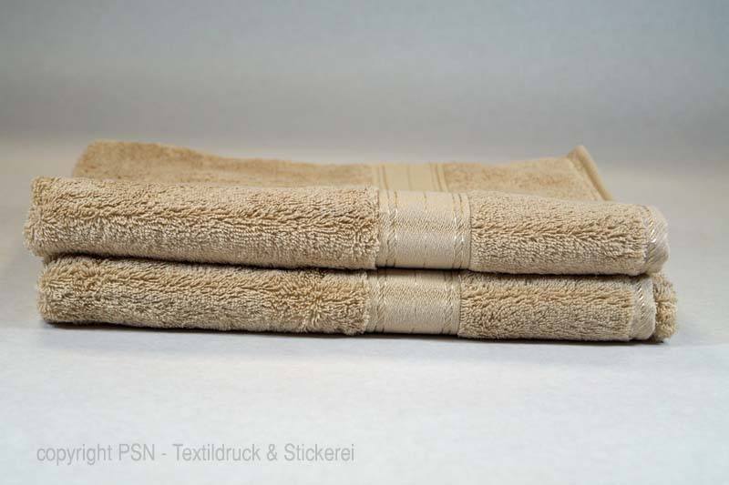 Floringo Supreme Badetuch mit Text-Stickerei