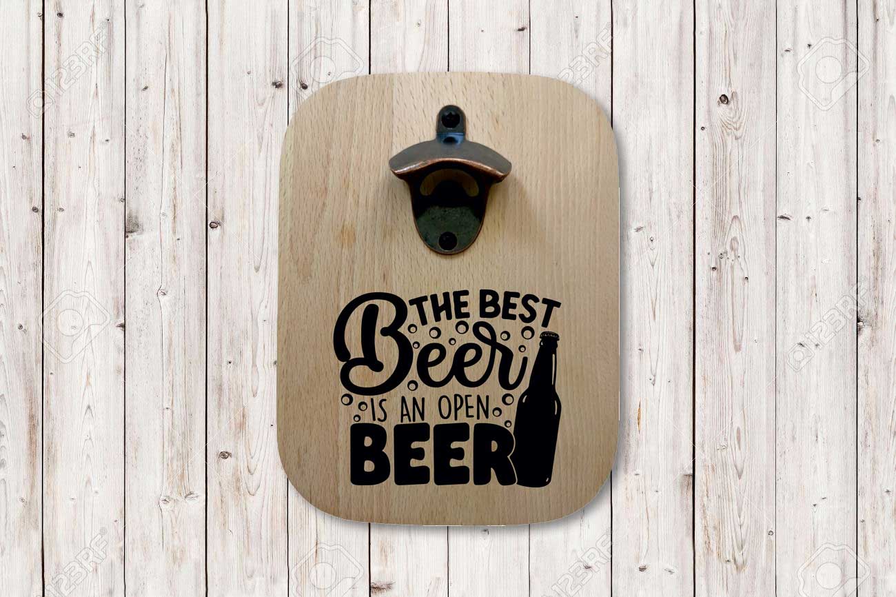 Massiver Buchenholz-Flaschenöffner mit Lasergravur "The Best Beer is an Open Beer"