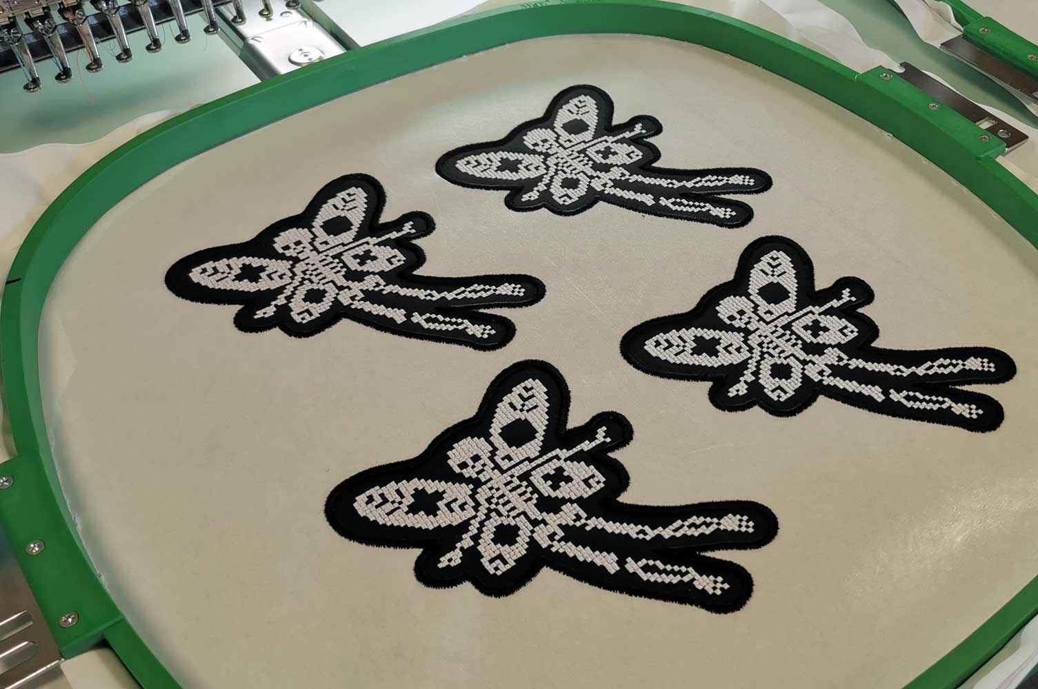 Aufnäher gestickt - Patches