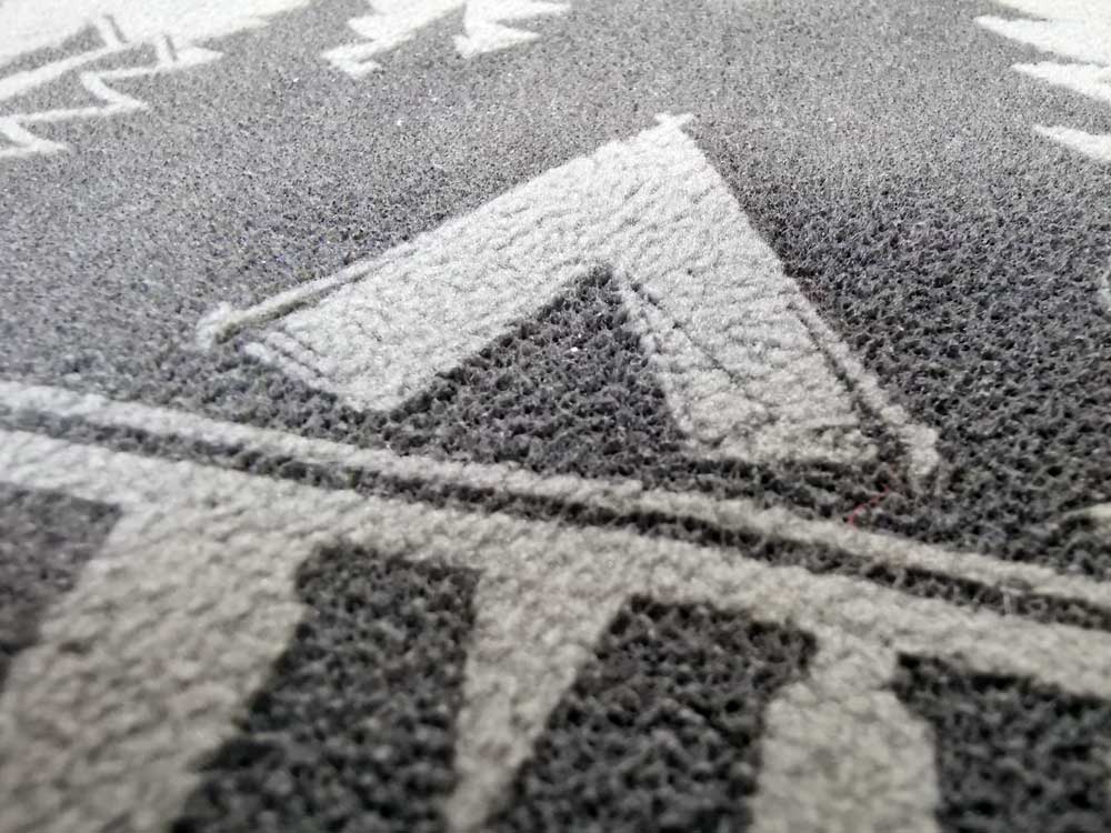 RUSSEL Outdoor Fleecejacke mit Laserbranding-Motiv "Draussenmensch"