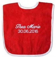 A&R Baby-Lätzchen mit individuellem Namen bestickt A&R Baby-Lätzchen mit individuellem Namen bestickt