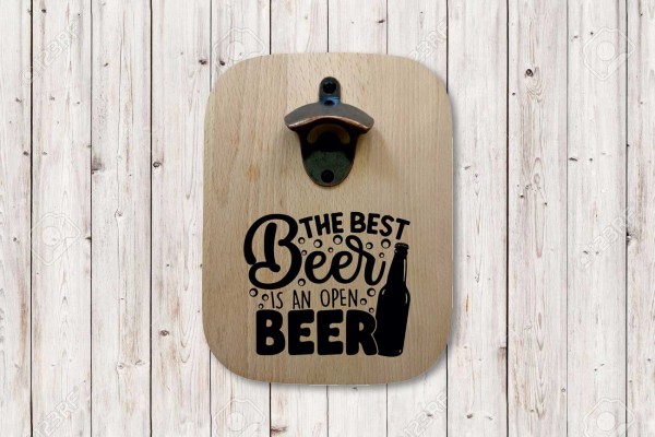Massiver Buchenholz-Flaschenöffner mit Lasergravur "The Best Beer is an Open Beer"