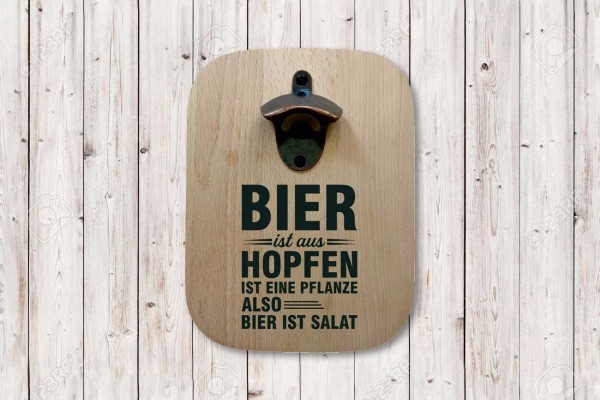 Massiver Buchenholz-Flaschenöffner mit Lasergravur "Bier ist Salat"