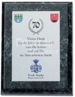 Holz-Urkunde 228 x 304 mm mit bedruckter Alu-Platte Holz-Urkunde 228 x 304 mm mit bedruckter Alu-Platte