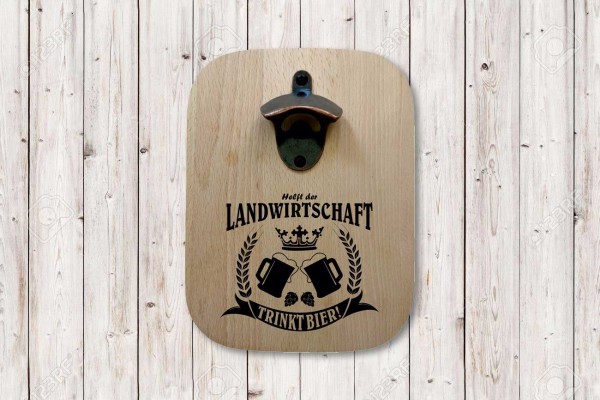 Massiver Buchenholz-Flaschenöffner mit Lasergravur "Helft der Landwirtschaft - Trinkt Bier"