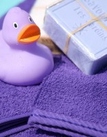 A&R Bath Towel Duschtuch mit Text-Stickerei AR036 A&R Bath Towel Duschtuch mit Text-Stickerei AR036